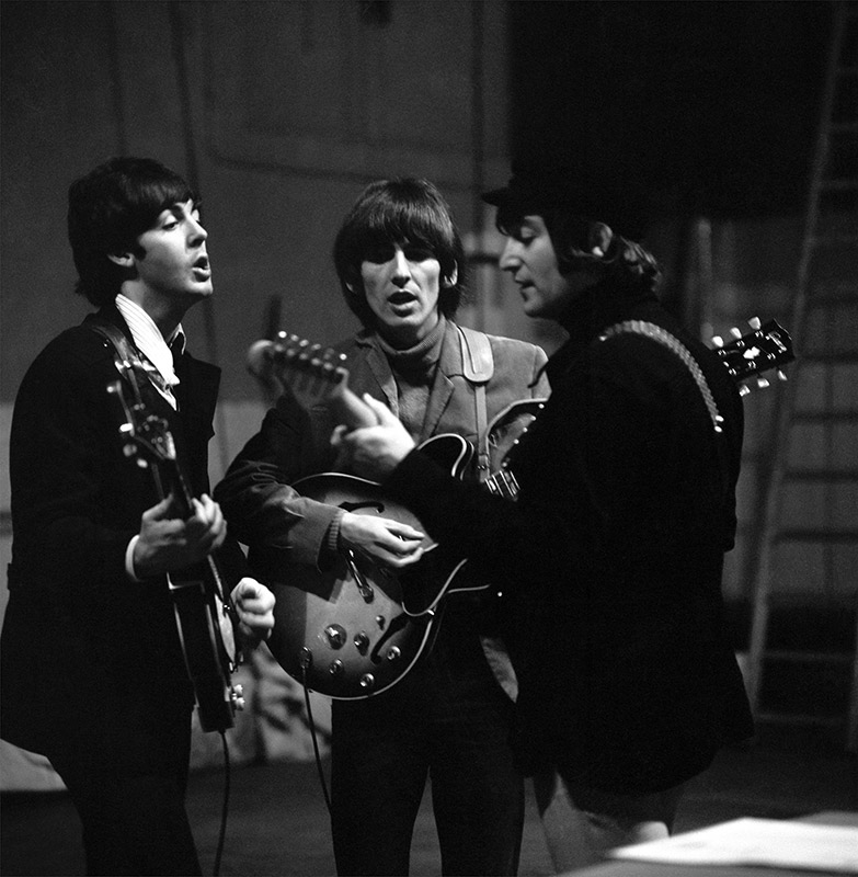 Paul McCartney, George Harrison & John Lennon, Donmar Hall, 1964