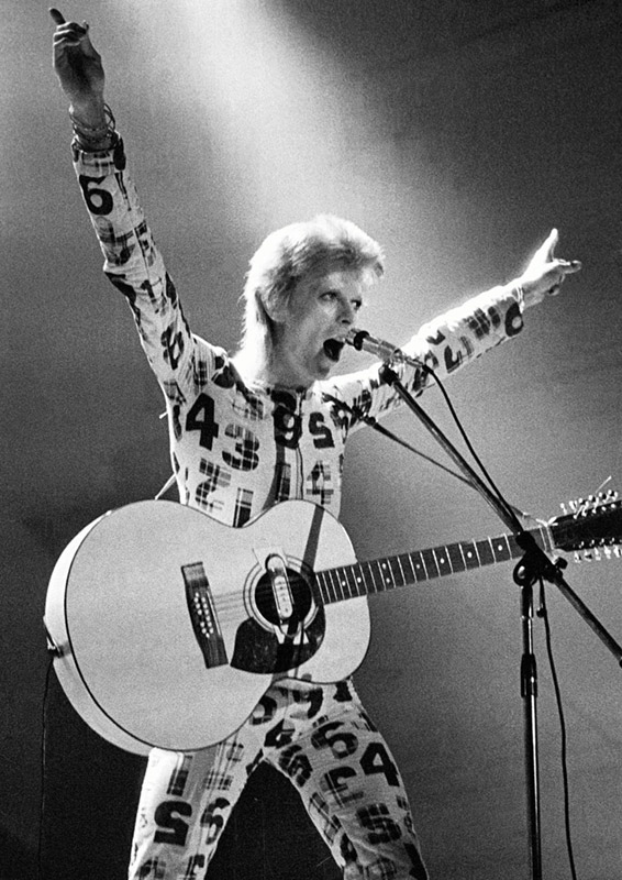 David Bowie with Arms Raised, Newcastle City Hall, 1973