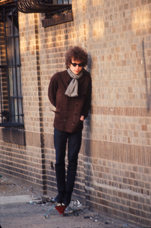 Bob Dylan, Christmas Tree, NYC, 1966