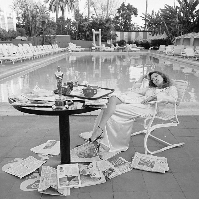Faye Dunaway - Oscar Ennui I, Beverly Hills Hotel, Los Angeles, March 29, 1977 (B & W)