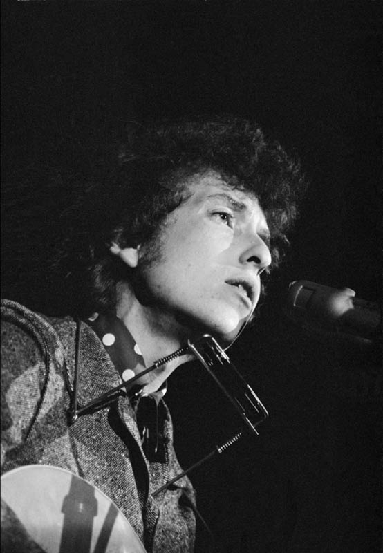 Bob Dylan Singing into Mic, Washington DC, 1965
