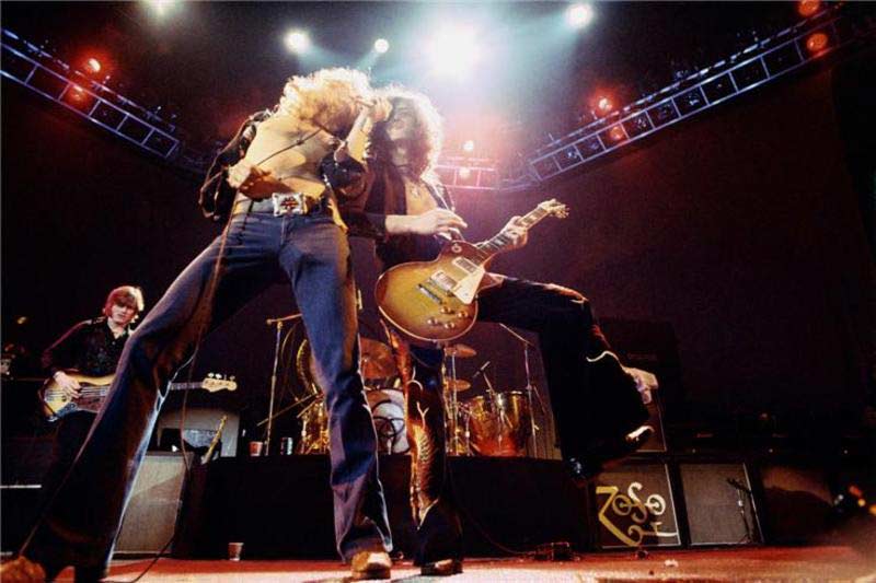 Led Zeppelin Onstage (Color), 1975