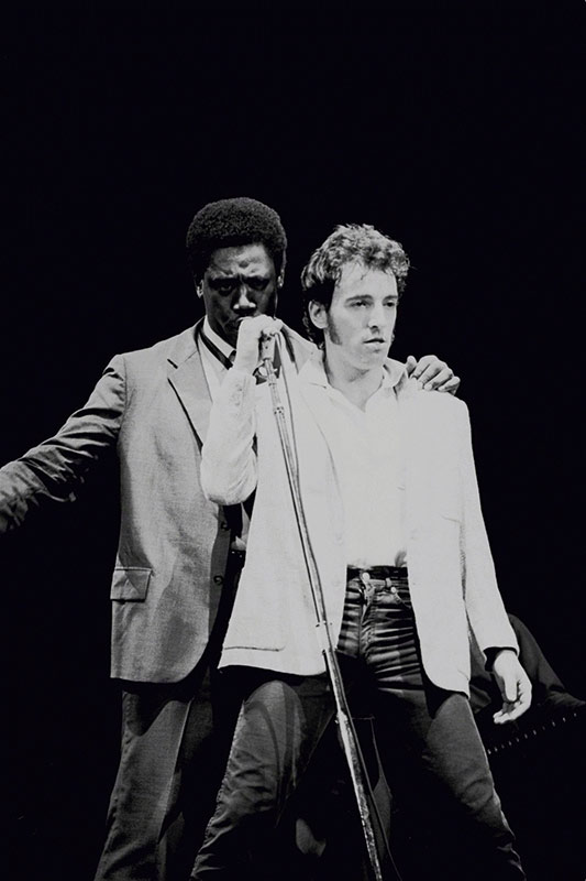 Bruce Springsteen & Clarence Clemons on the Mic, Oakland, 1981