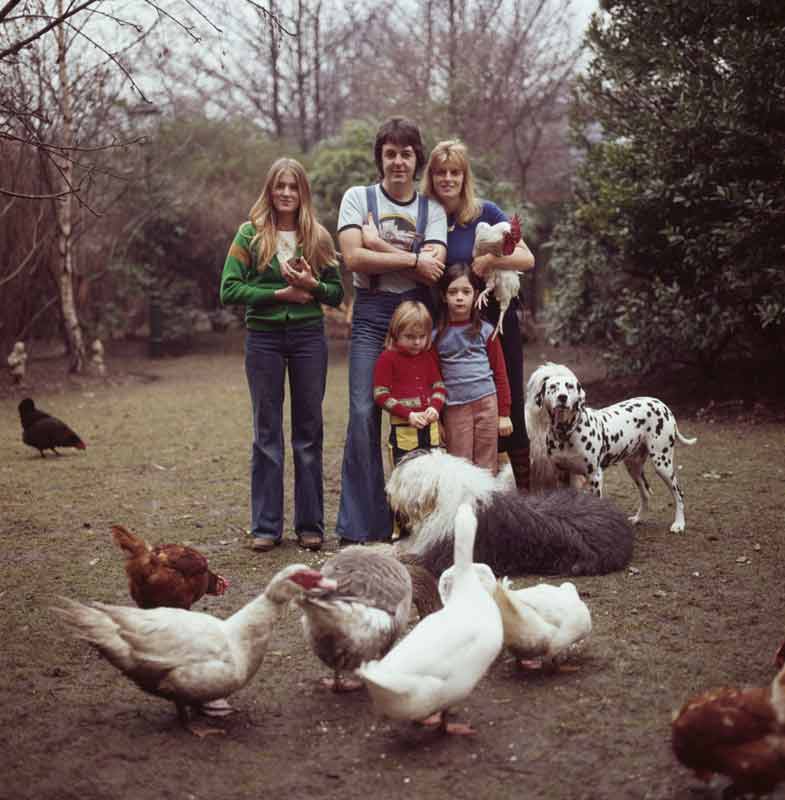 Paul and Linda McCartney with their children Heather, Stella, and Mary, Peasmarsh, England, 1976