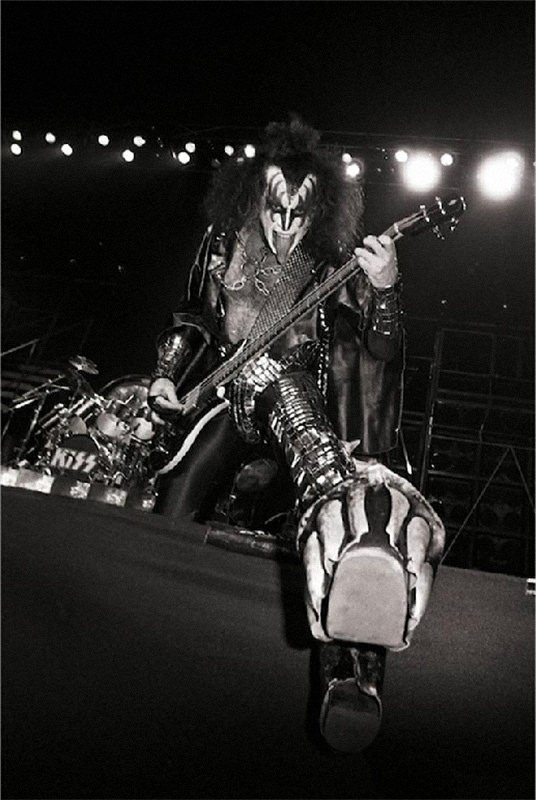 Gene Simmons, Performing Boot, NY, 1977