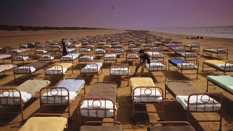 Pink Floyd, A Momentary Lapse of Reason Album Cover, 1987