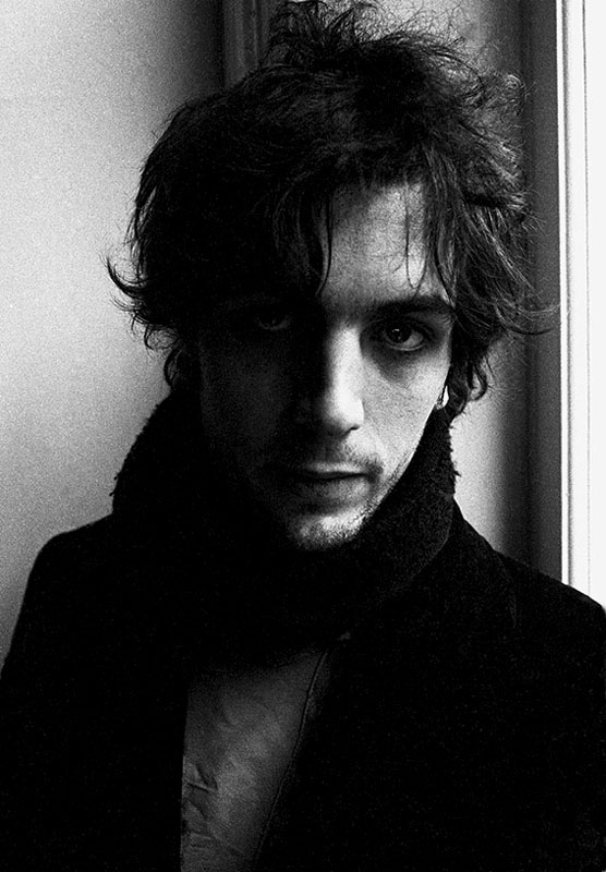 Syd Barrett Dark Portrait II (forward), Mayfair, London, 1971