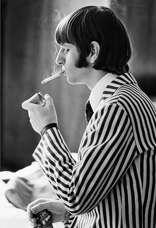 Ringo Starr, Smoking, Munich, 1966