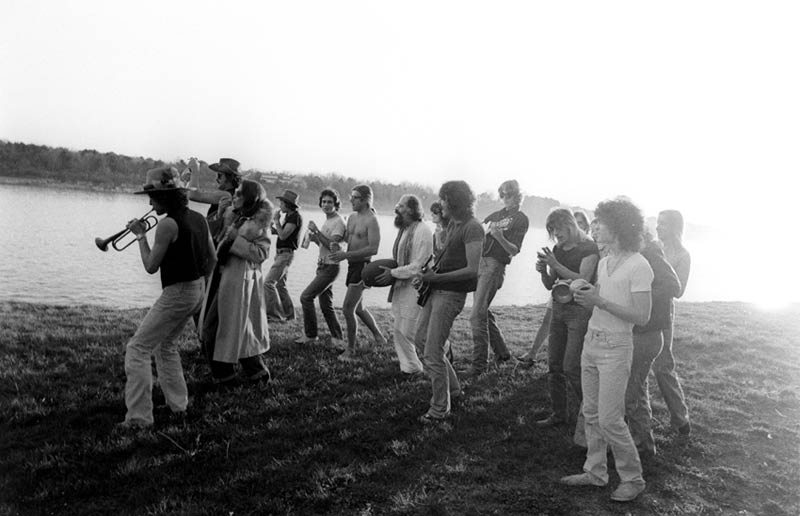 Bob Dylan Leading Music Troupe Across the Grass, Newport, RI, 1975
