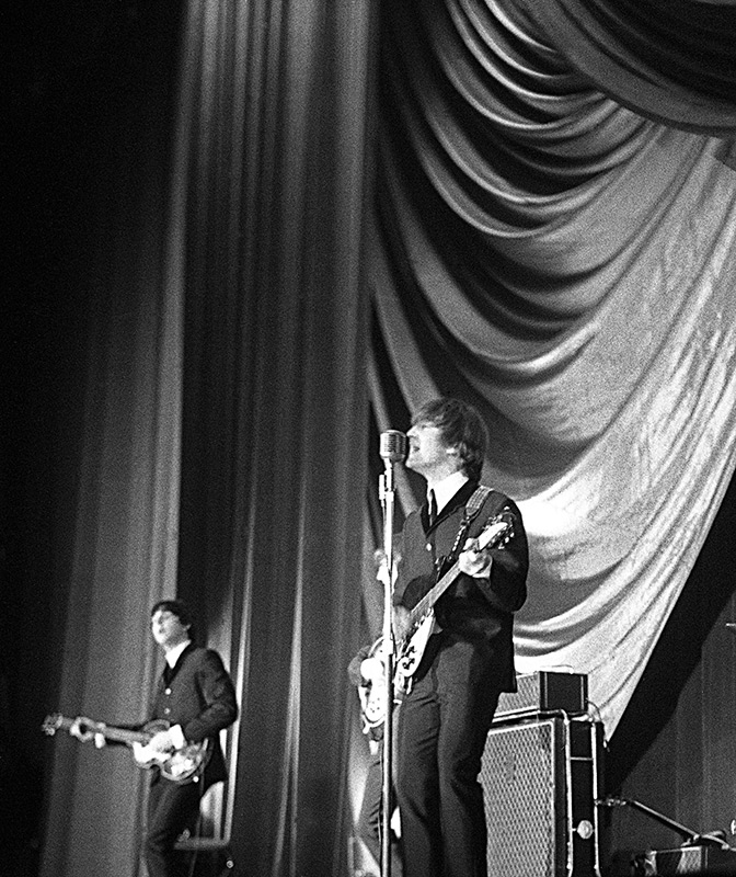 Paul McCartney and John Lennon, Showtime, Gaumont, Bradford, 1963