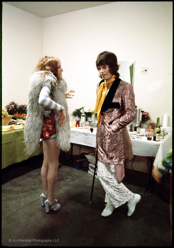 Mick Jagger & Rose Taylor Backstage, The Forum, Los Angeles, 1972