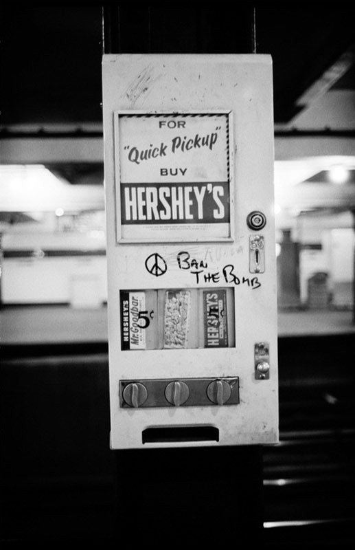 Hershey's Peace, New York Subway, New York, 1962