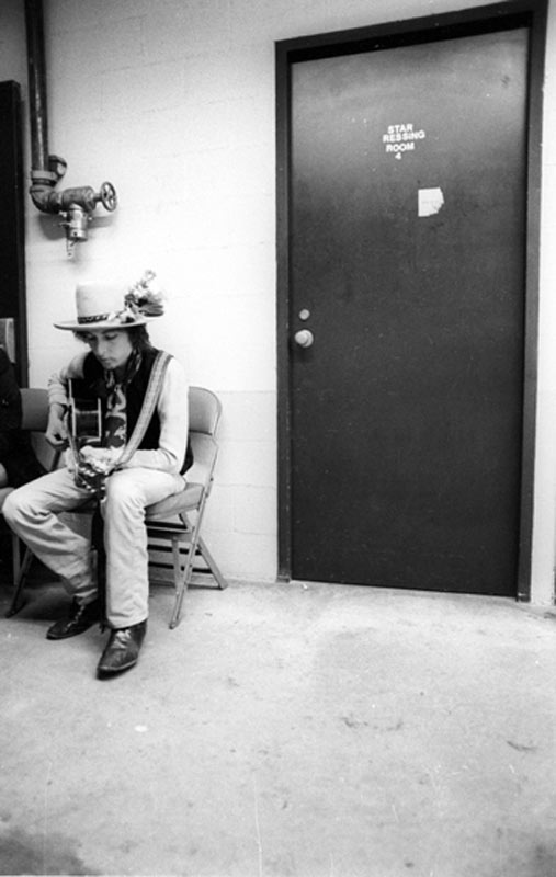 Bob Dylan Dressing Room, 1975
