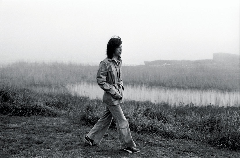 *Mick Jagger Walking in Montauk, NY, 1975