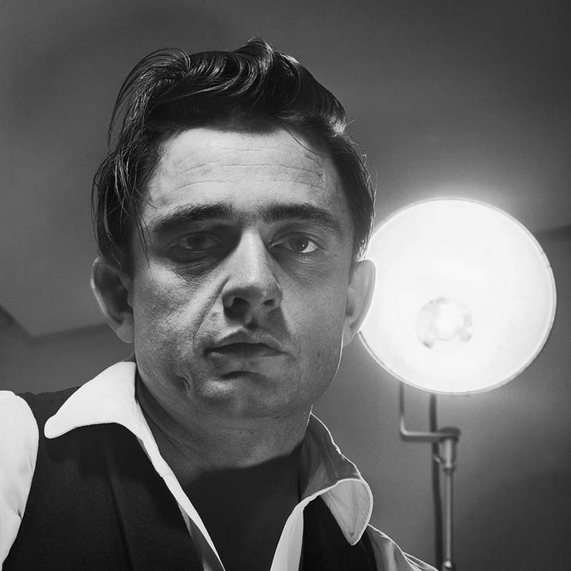 Johnny Cash Portrait with Light Behind, Photo Studio, 1960